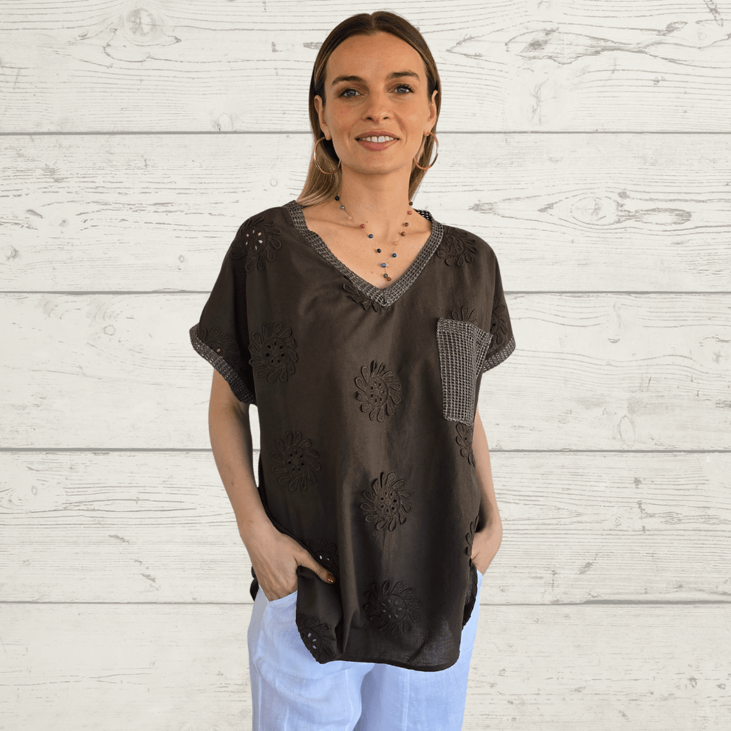 Blusa Italiana Bordada, color Chocolate