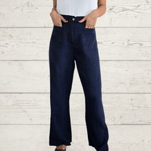 Cargar imagen en el visor de la galería, Pantalón 100% Lino Italiano dos bolsillos, color Azul Marino
