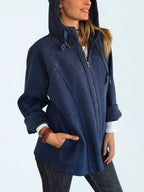 Chaqueta tipo polerón, color azul jeans