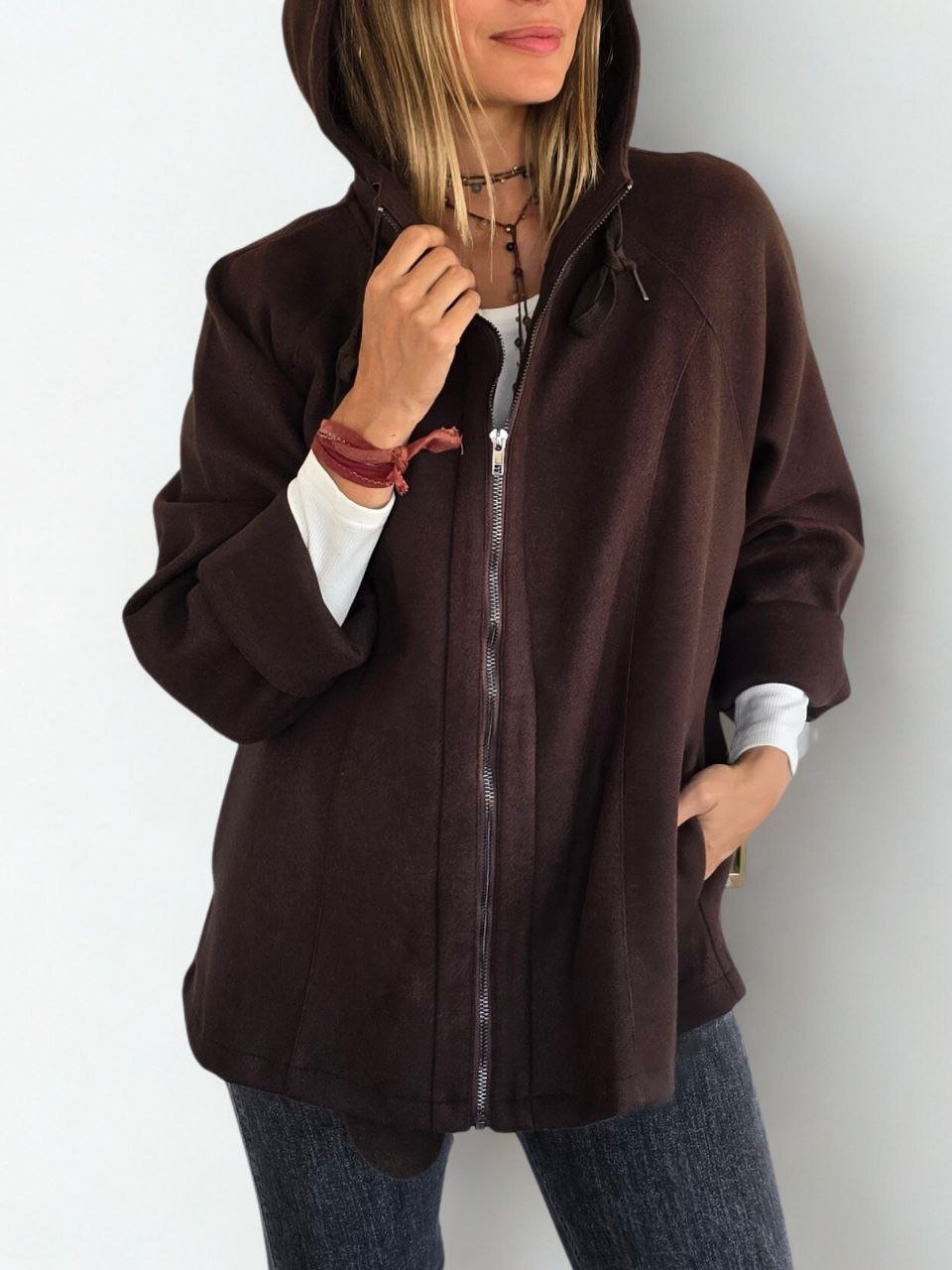 Chaqueta tipo polerón, color Chocolate