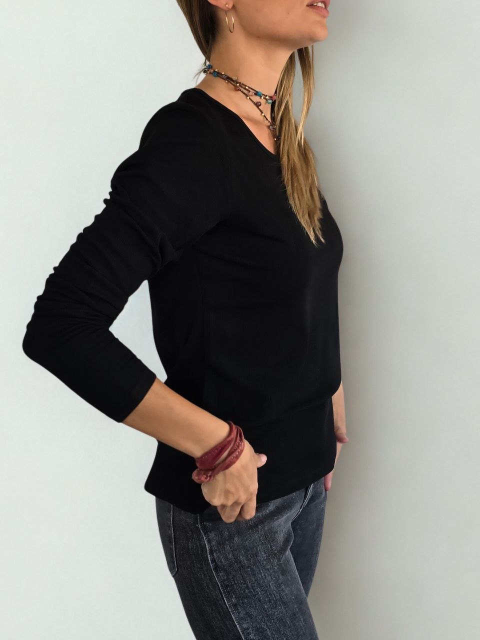 Polera básica, color Negro